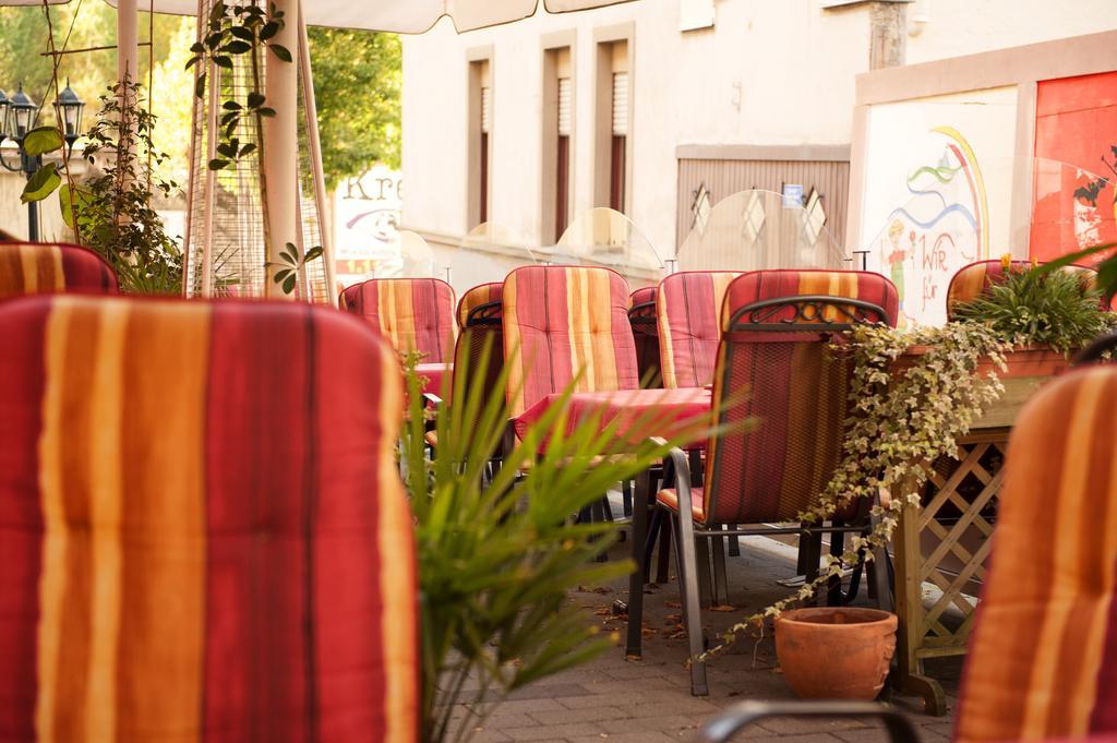 Neubert'S Gasthaus Am Rhein ลาห์นชไตน์ ภายนอก รูปภาพ
